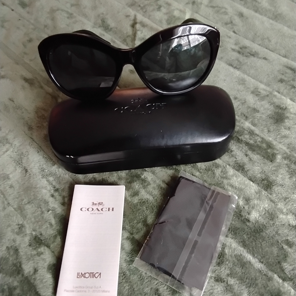 Coach Women's Black Cat-Eye Sunglasses